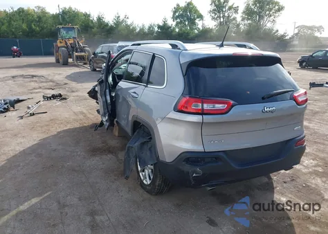 2014 Jeep Cherokee Latitude z USA, uszkodzony, nr VIN 1C4PJMCS7EW121919